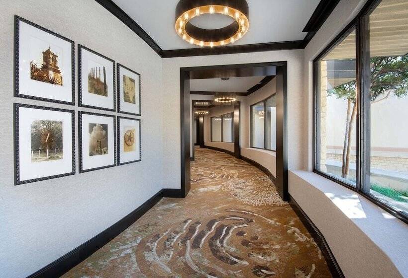 هتل The Westin Dallas Stonebriar Golf Resort & Spa