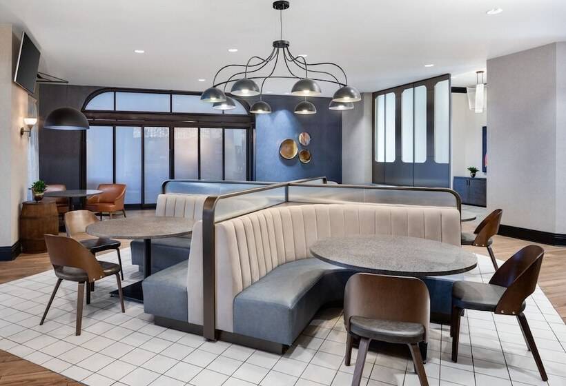 هتل The Westin Dallas Stonebriar Golf Resort & Spa