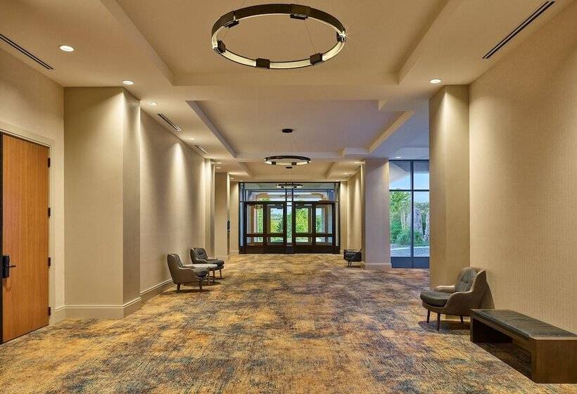 Отель The Westin Westminster