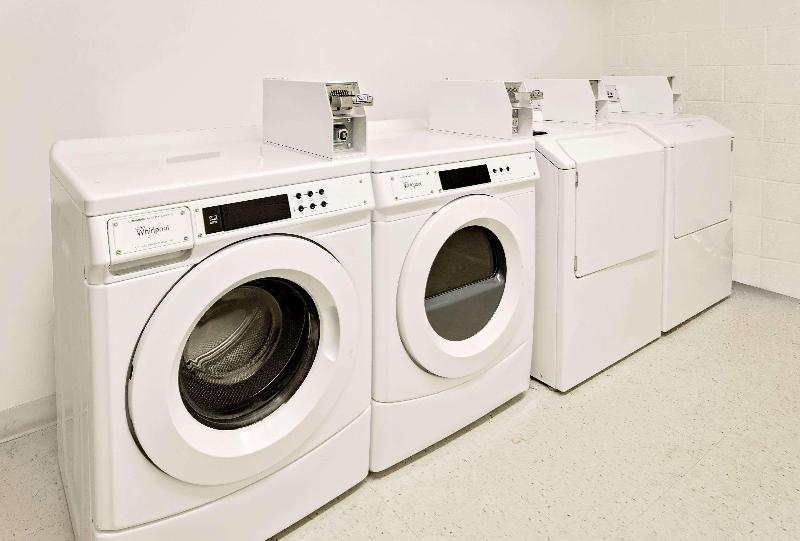 בית מלון כפרי Comfort Inn & Suites Arlington Heights   Schaumburg