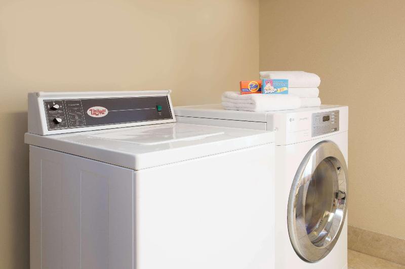 בית מלון כפרי Wingate By Wyndham Garner/raleigh South