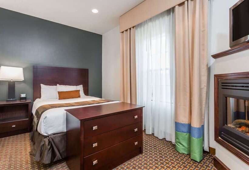 هتل Wingate By Wyndham High Point