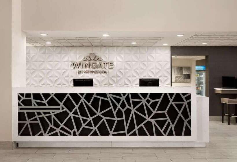 هتل Wingate By Wyndham Montgomery