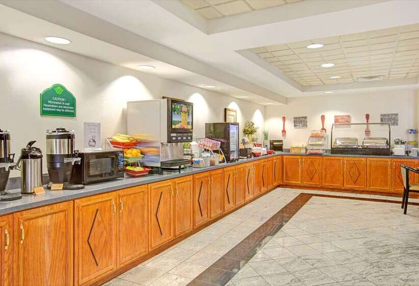 ホテル La Quinta Inn & Suites By Wyndham Mooresville