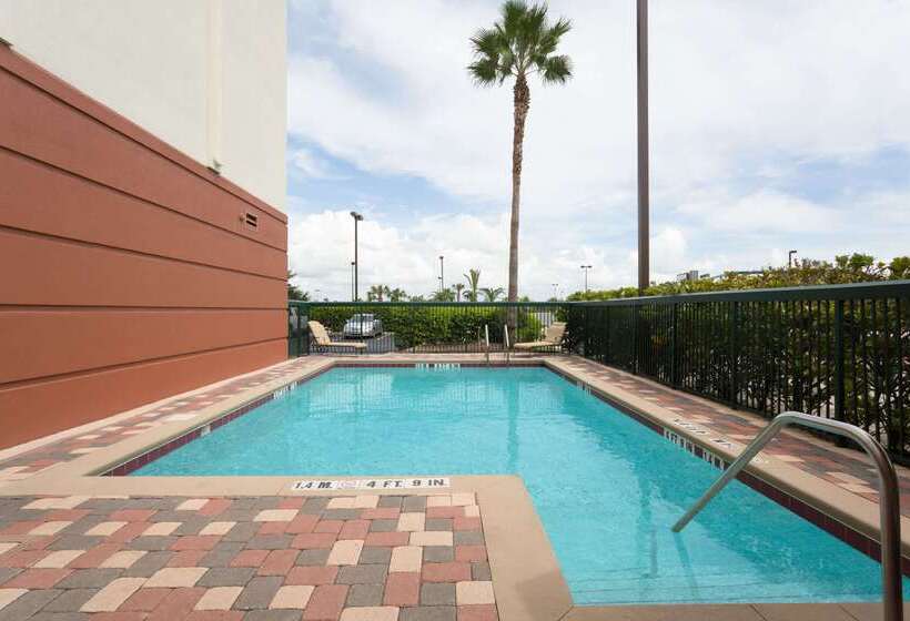 Fotos del hotel Wingate By Wyndham  Orlando International Airport:  44
