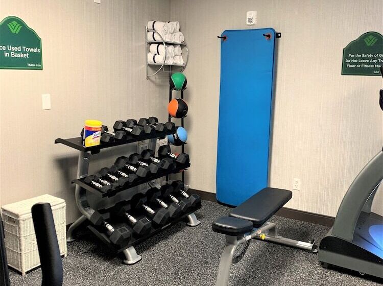 هتل Wingate By Wyndham Wilmington