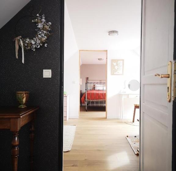 مبيت وإفطار Le Domaine De Coat Rogan L Espace Familial