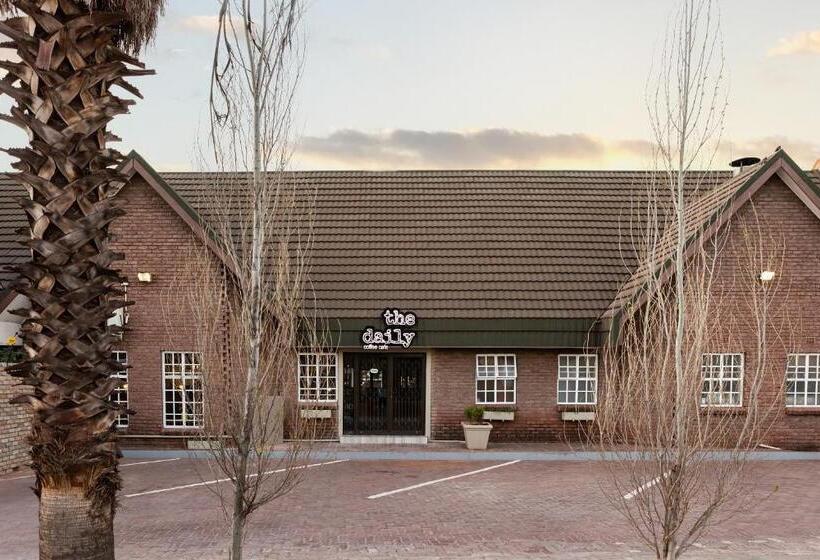 فندق Kathu Gamagara Lodge