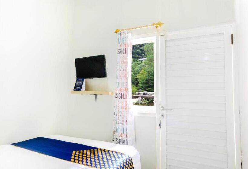 호텔 Omah Pandhoek Family Syariah By Stayku