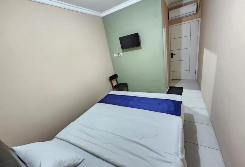 호텔 Omah Pandhoek Family Syariah By Stayku