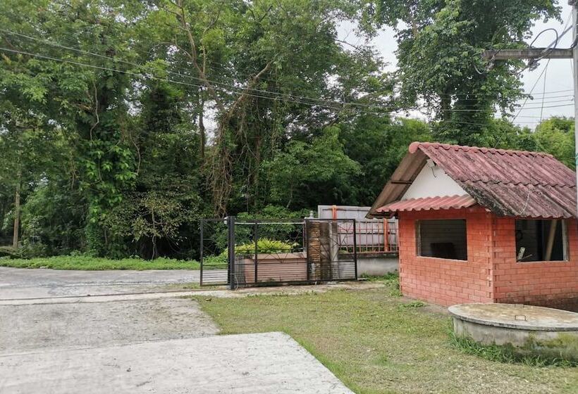 فندق Oyo 1167 Ban Pa Rim Khuean