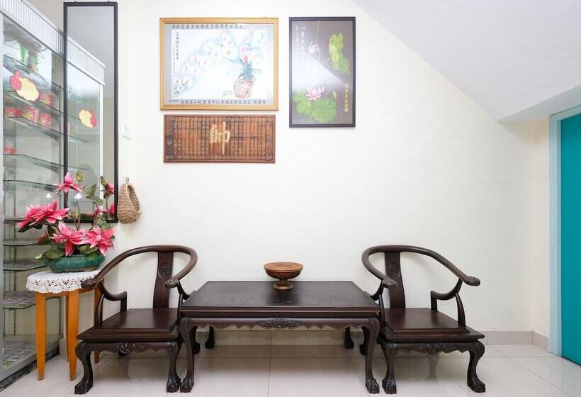 فندق Oyo 89877 Sun Triang