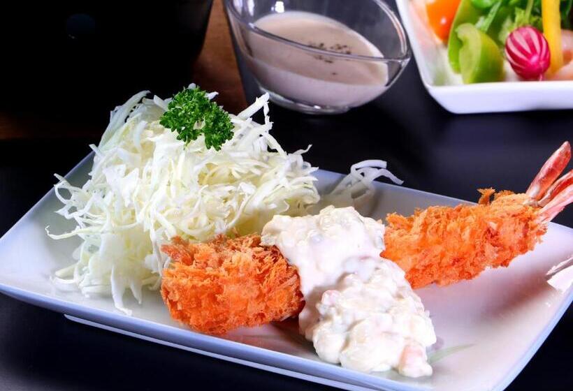 בית מלון כפרי Reposer Makino