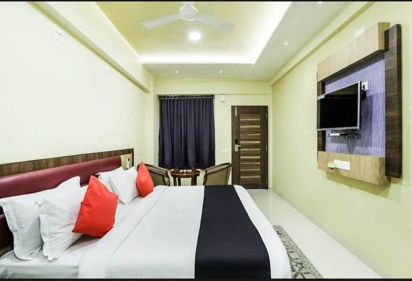 Отель Shiv Palace