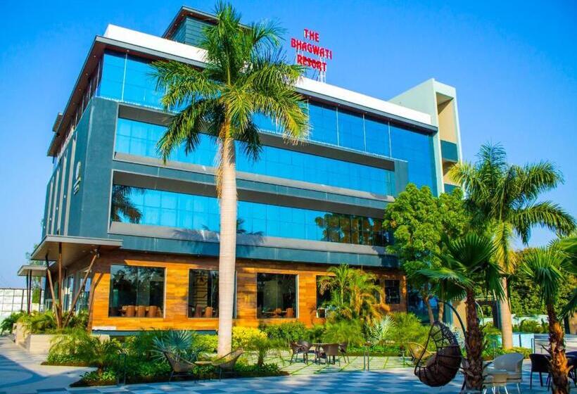 هتل The Bhagwati Resort