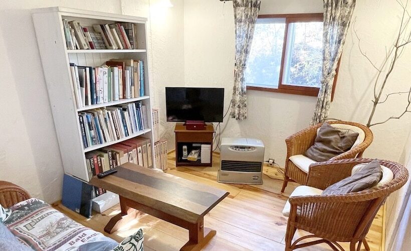 بنسيون Gallery Hara And Guest House