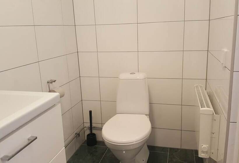 Пансион Sjotorps Hostel
