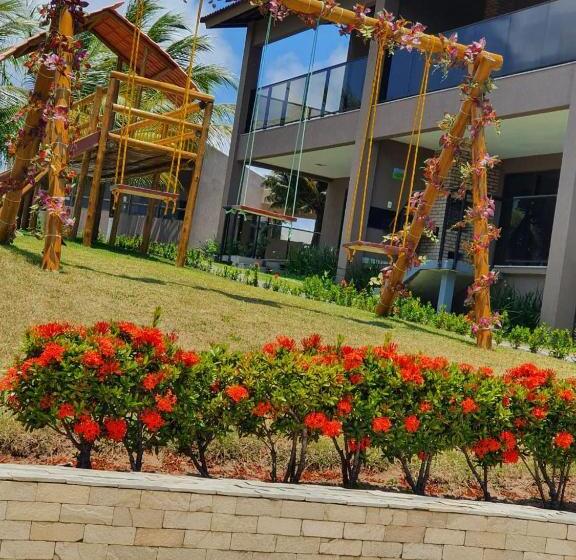 استراحتگاه Riviera De Praia Bela