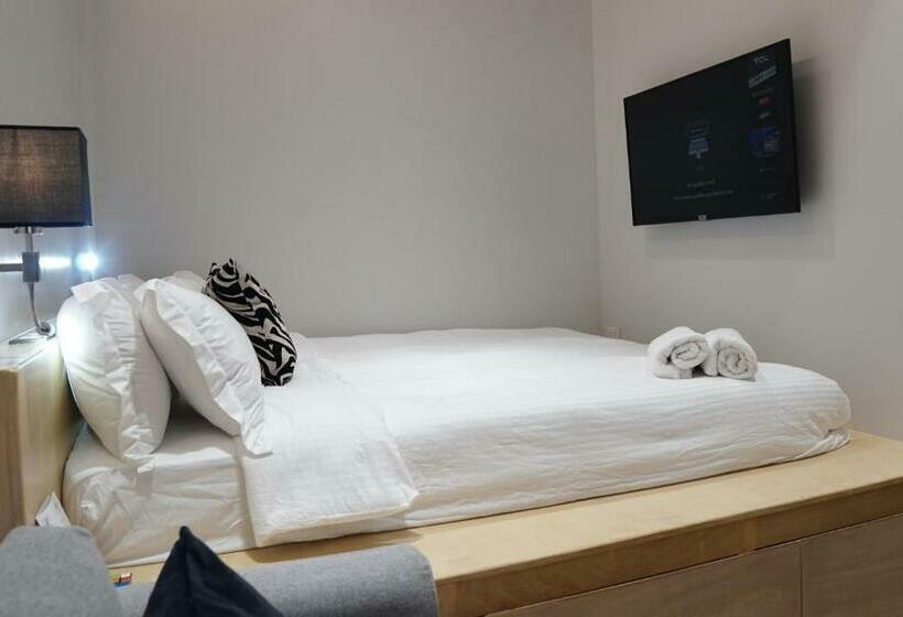 مبيت وإفطار Radlett Residences Hotel   Tuguegarao