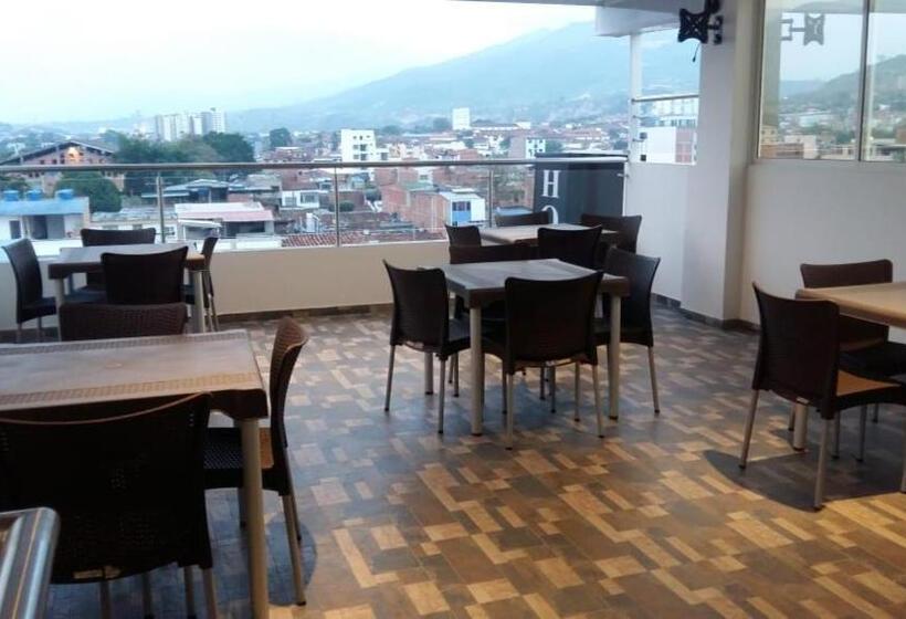 هتل Girón Plaza