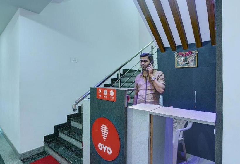호텔 Oyo 29743 Pushpagiri Comforts