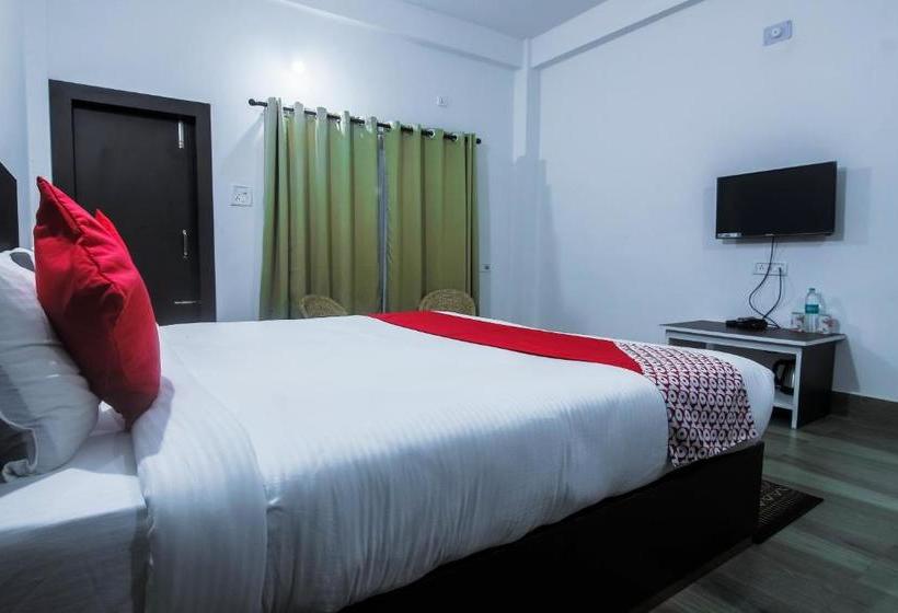 ホテル Oyo 35439 Shivaji Inn