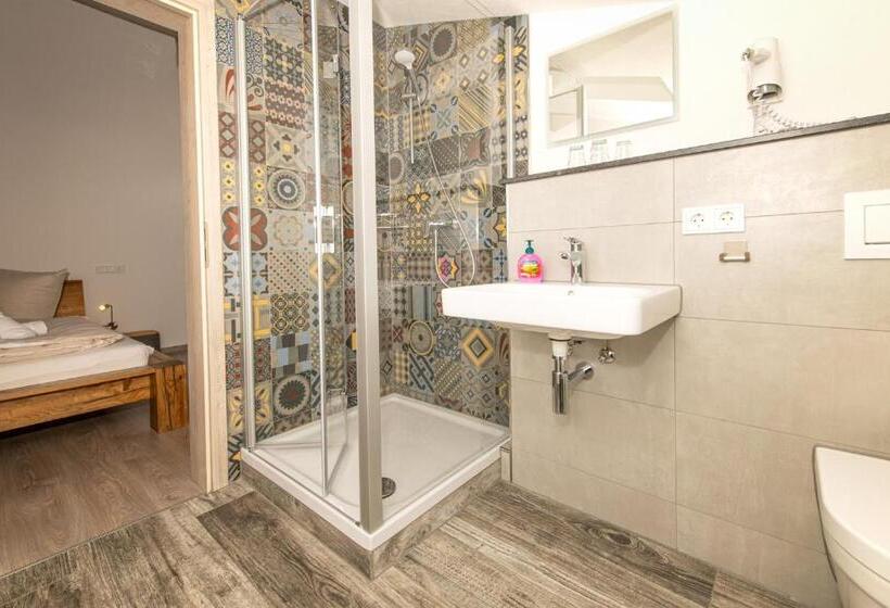 بنسيون Fba Village