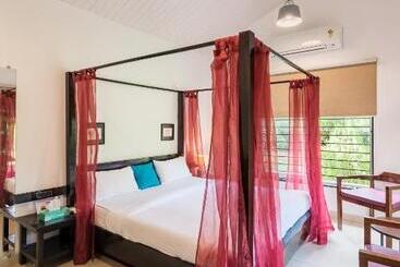 پانسیون Saffronstays Casa Manga, Karjat Pet Friendly Pool Villa Near Nd S Film World And Saltt