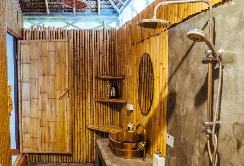 منتجع Orion Healing Centre