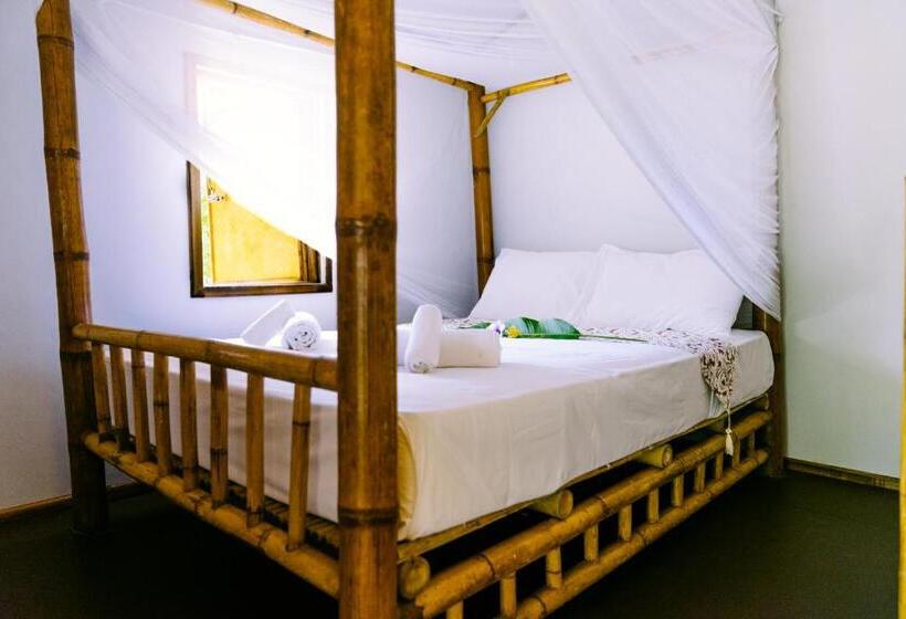 منتجع Orion Healing Centre
