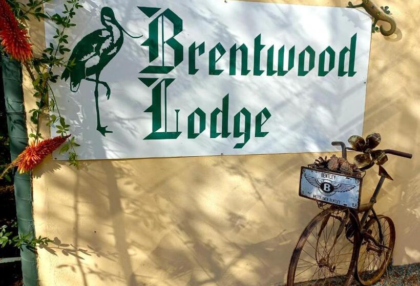 فندق صغير Brentwood Lodge