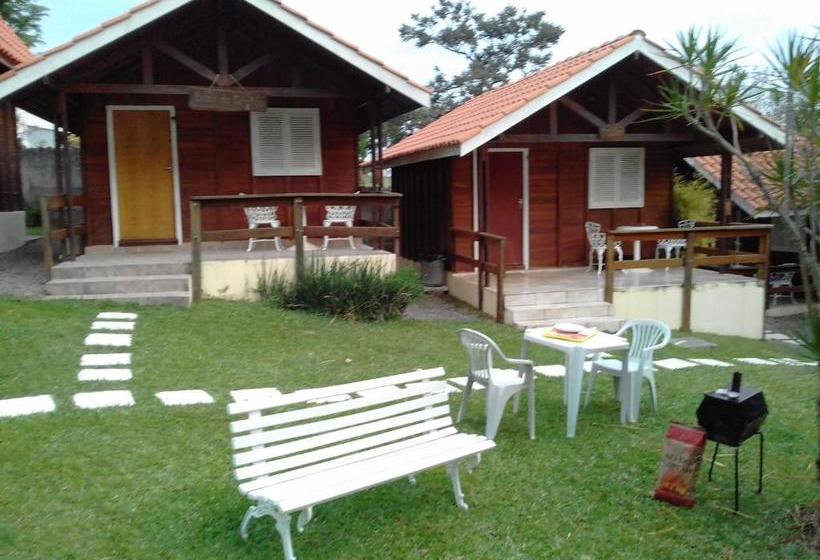 ユースホステル Pousada Casa Amarela