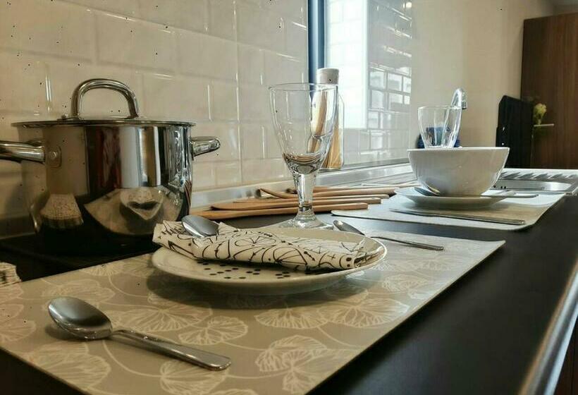 هاستل Rangsit Residence