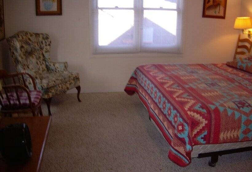 Bed and Breakfast Dodgeton Creek Inn