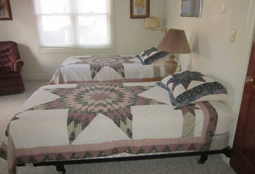 Bed and Breakfast Dodgeton Creek Inn