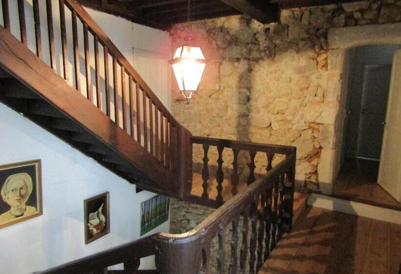 Bed and Breakfast Les Chambres D Eugénie
