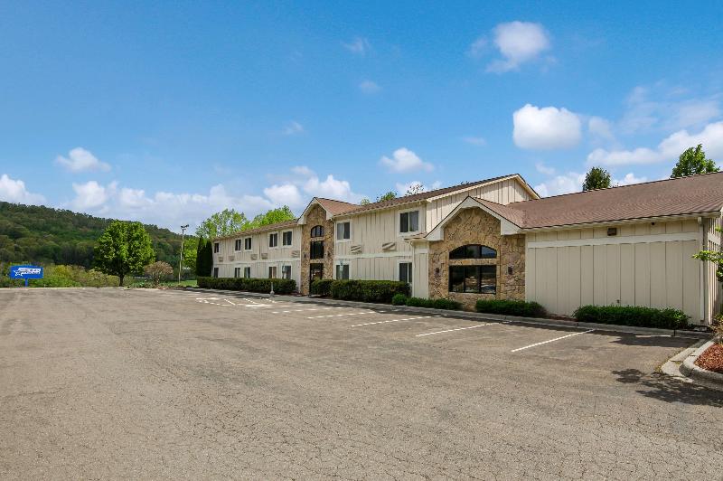 酒店 Americas Best Value Inn & Suites Independence Va