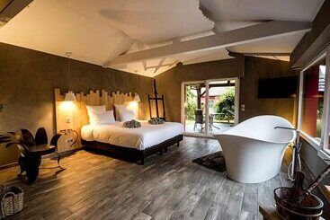 هتل Auberge Au Boeuf