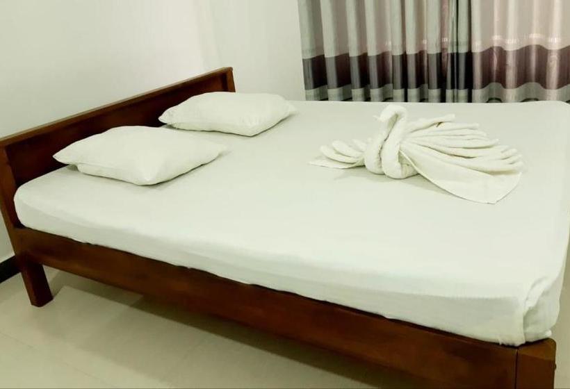 בית מלון כפרי Kanora Lake Resort