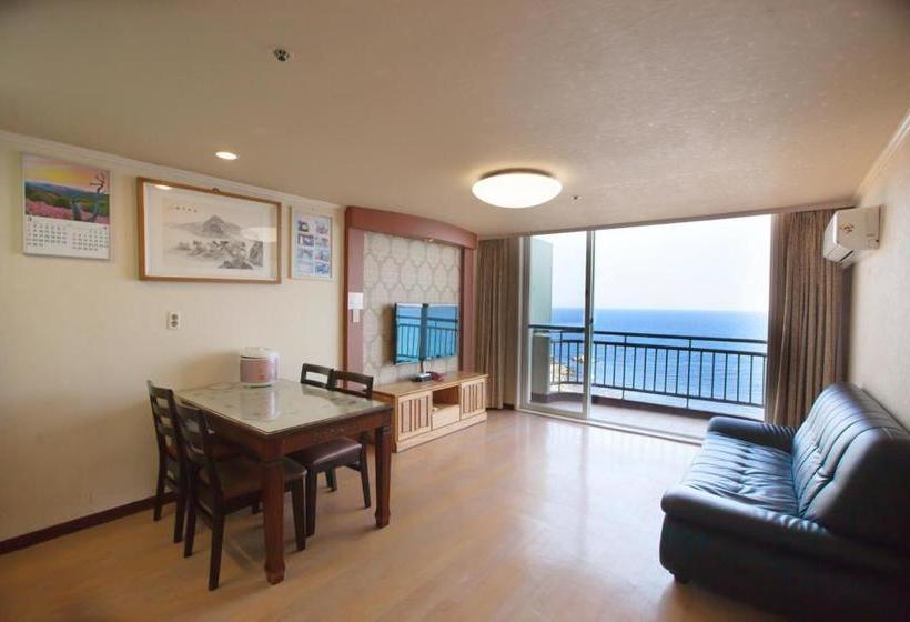 בית מלון כפרי Kumgangsan Condo Sokcho