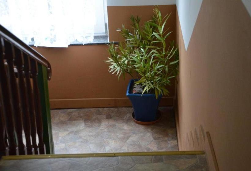 בית מלון כפרי Lekoma Pension