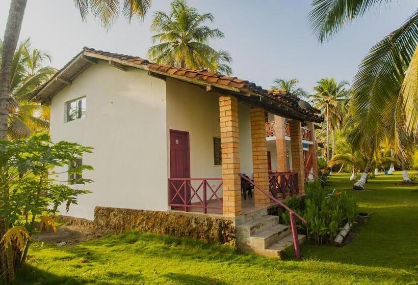 هتل Santa María De Los Vientos