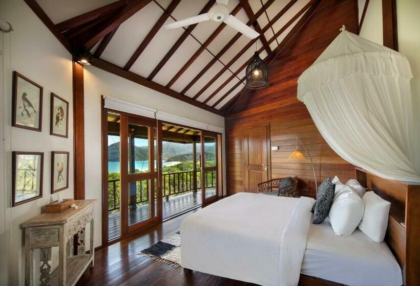 בית מלון כפרי Sempiak Seaside Resort