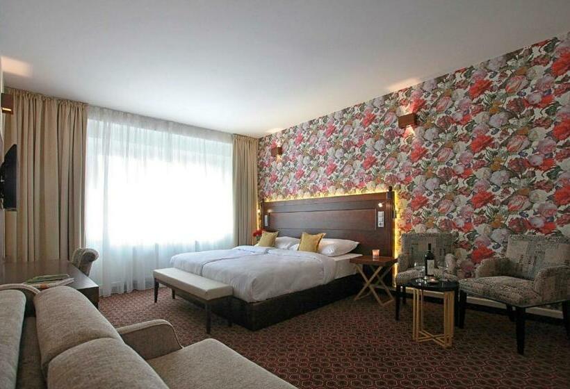 Отель Vysocina Design Apartments