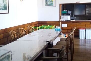پانسیون Guest House Shiraishi