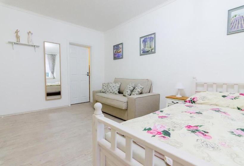 Пансион Guesthouse Sam