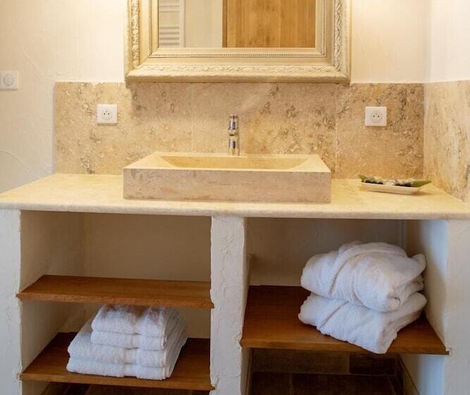 ペンション L Hote Antique   Maison D Hote  4 Suites Avec Cuisine
