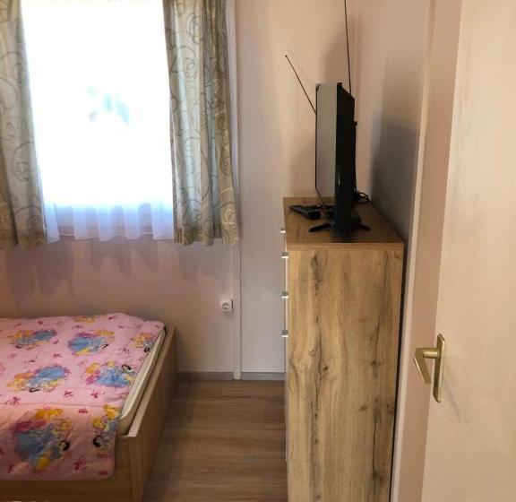 פנסיון Panoráma Vendégház