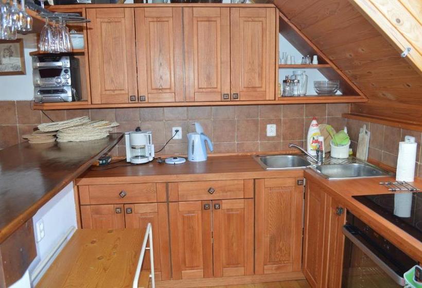 膳宿费 Penzion 409