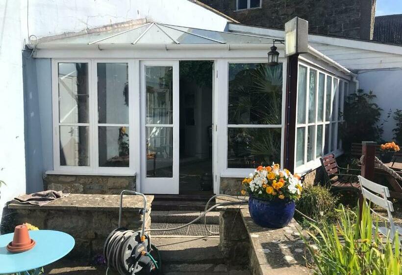 펜션 The Durbeyfield Guest House